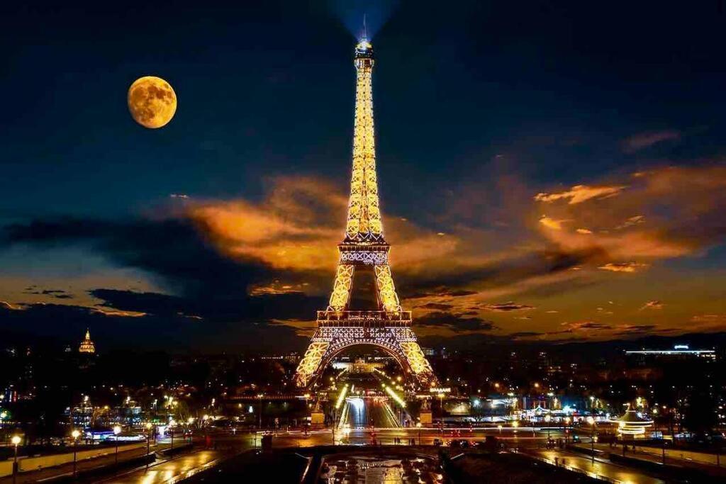 Le Regence, Terrasse, Serris Disney Bagian luar foto